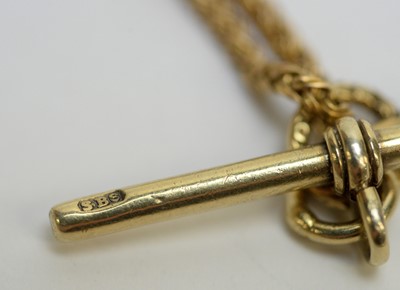 Lot 160 - A 9ct gold watch chain