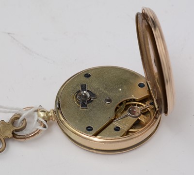 Lot 375 - A 14ct yellow gold cased open faced fob watch