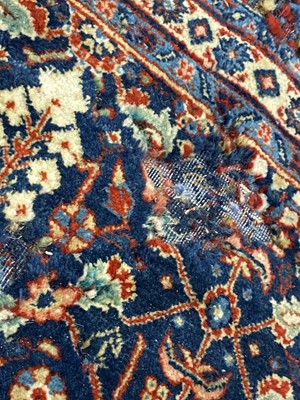 Lot 110 - A Sarough carpet