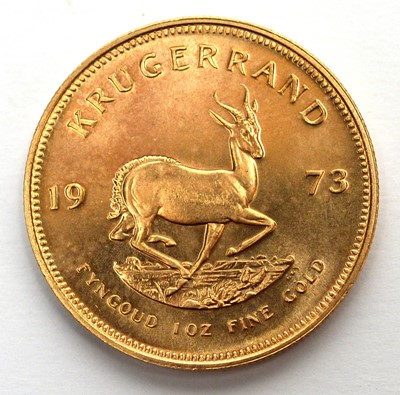Lot 232 - South Africa 1oz fine gold Krugerrand, 1973.