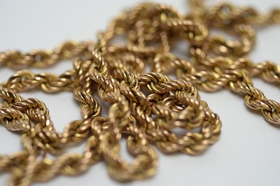 Lot 243 - A 9ct yellow gold twist link chain necklace