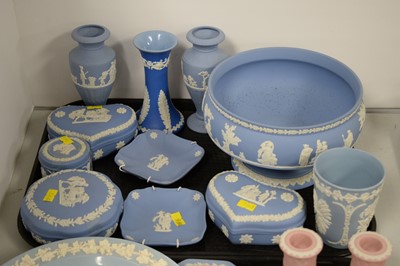 Lot 502 - A collection of Wedgewood Jasperware ceramics