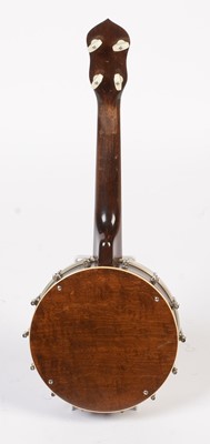 Lot 41 - A Gibson UB-1 Ukulele Banjo