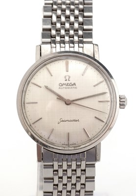 Lot 378 - Omega Automatic Seamaster: a steel cased wristwatch, ref 1061