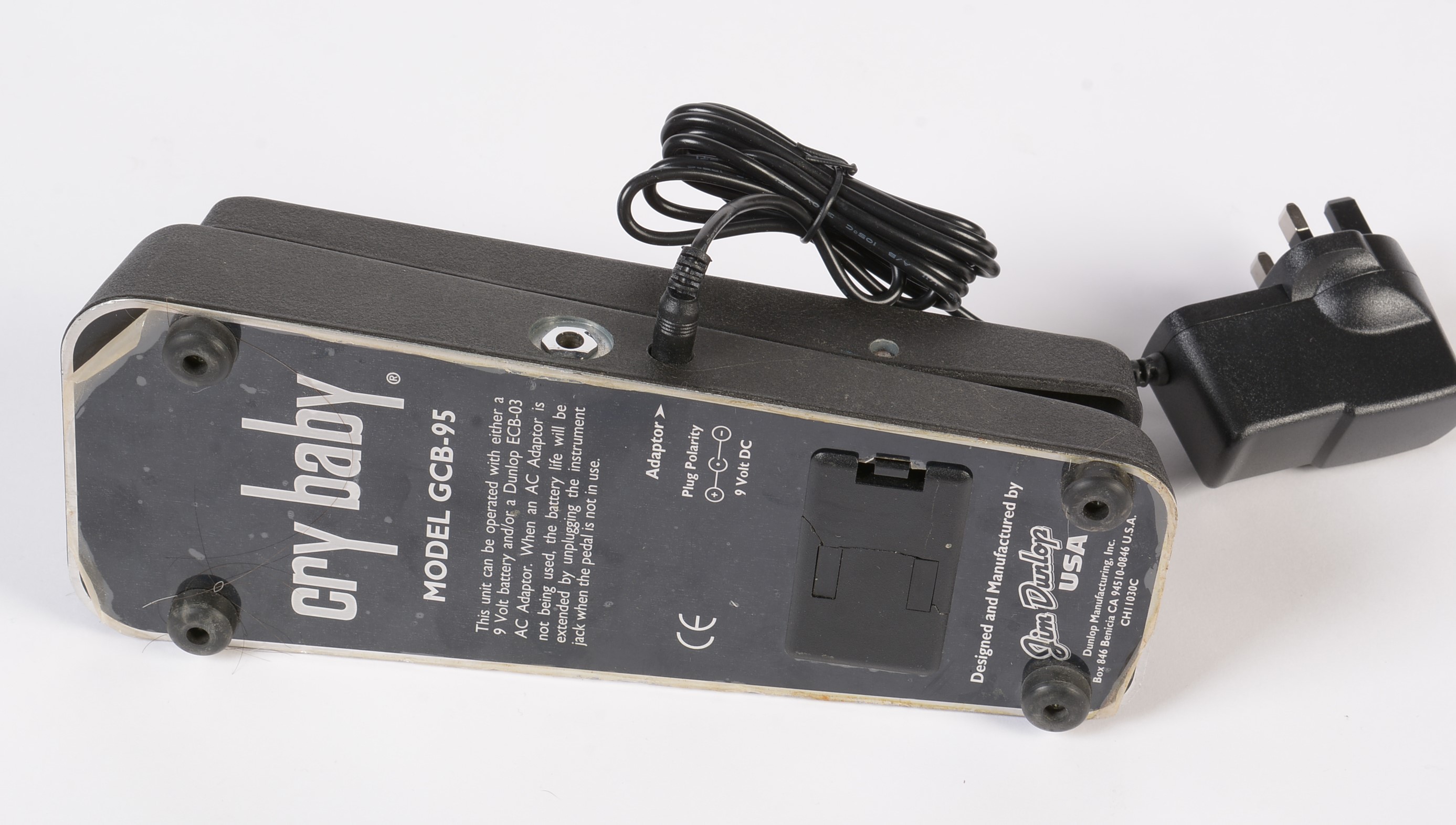 Lot 105 - Jim Dunlop CryBaby; Zoom GFX-8, Zoom GFX-5,