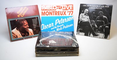 Lot 181 - 24 Oscar Peterson jazz LPs