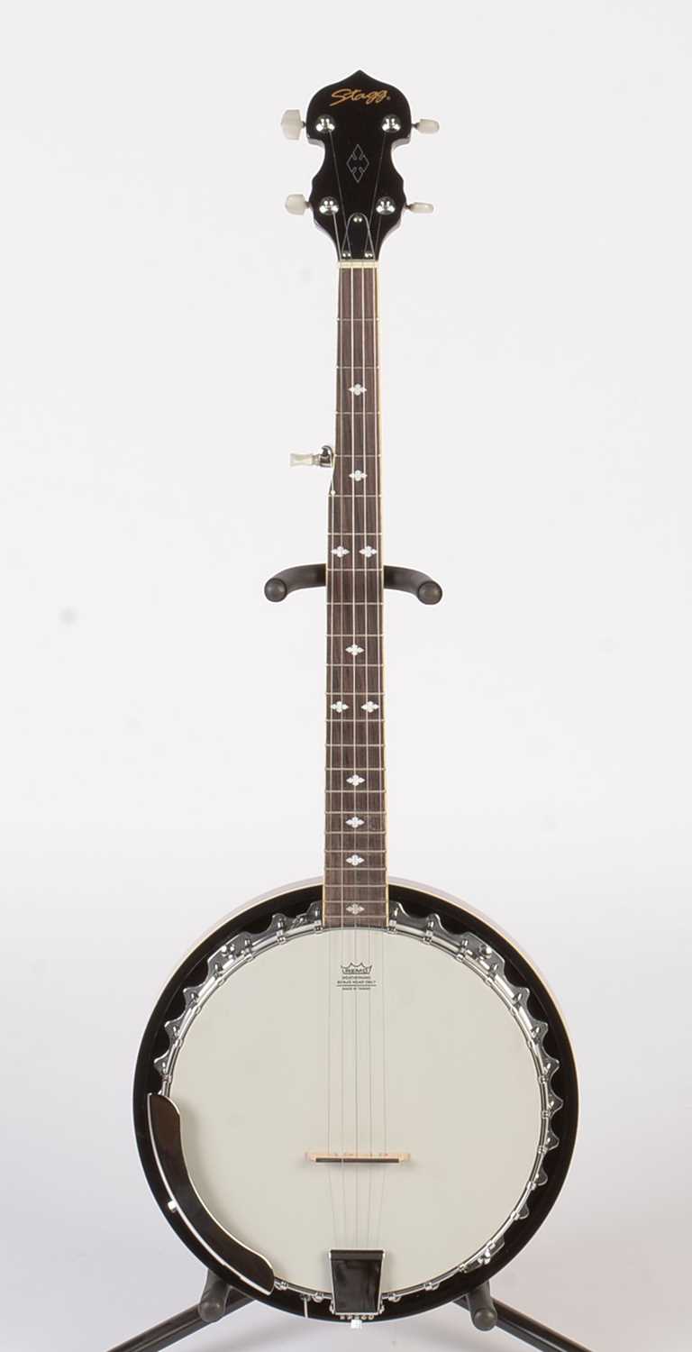 Lot 47 - Stagg five string G banjo