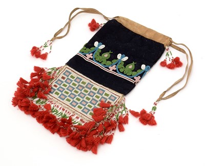 Lot 964 - A 20th Century Indian Sioux beaded bag