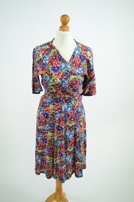 Lot 1222 - 1930s tea dress