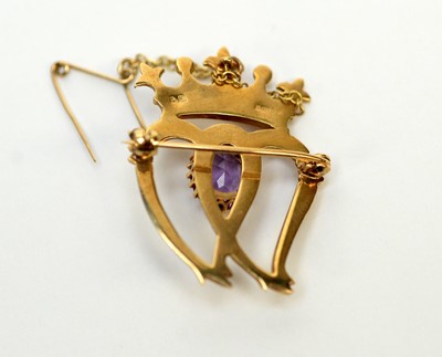 Lot 158 - A 9ct yellow gold Luckenbooth brooch