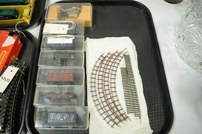 Lot 354 - A selection of Tri-ang and Tri-ang Hornby 00-gauge model railway
