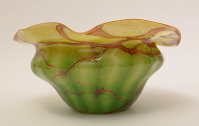 Lot 520 - Roger Tye Studio Glass Bowl