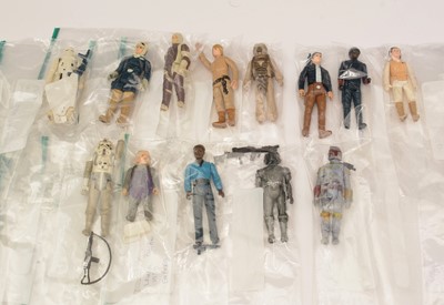Lot 1112 - Star Wars Empire Strikes Back figures, by Kenner