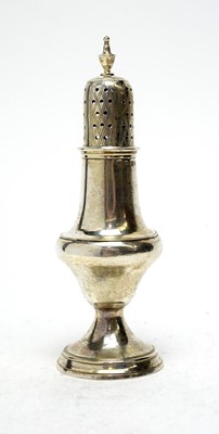 Lot 566 - A George III silver caster, by George Smith (II)
