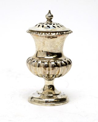 Lot 567 - A William IV silver pounce pot