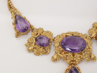 Lot 405 - A 19th Century amethyst and 18ct yellow gold parure