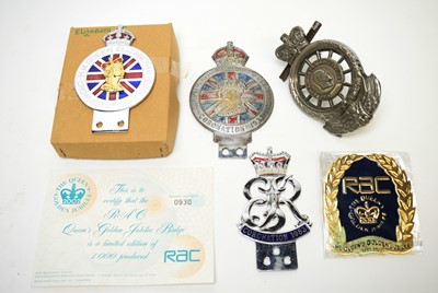 Lot 822 - A selection of car badges of Royal interest.