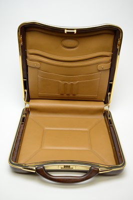 Lot 817 - A Daimler briefcase.