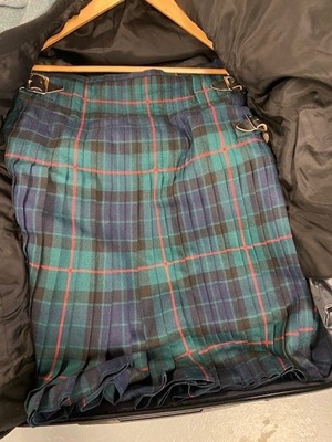 Lot 509 - A selection of Highland formal dress.
