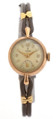 Lot 391 - Tudor: a 9ct yellow gold cased cocktail watch