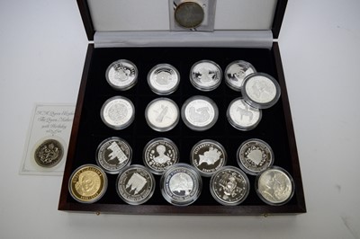 Lot 161 - A cased H.M. Queen Elizabeth The Queen Mother Coin Collection.