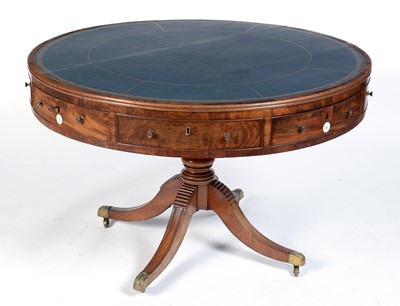 Lot 1051 - A Scottish Regency mahogany rent table