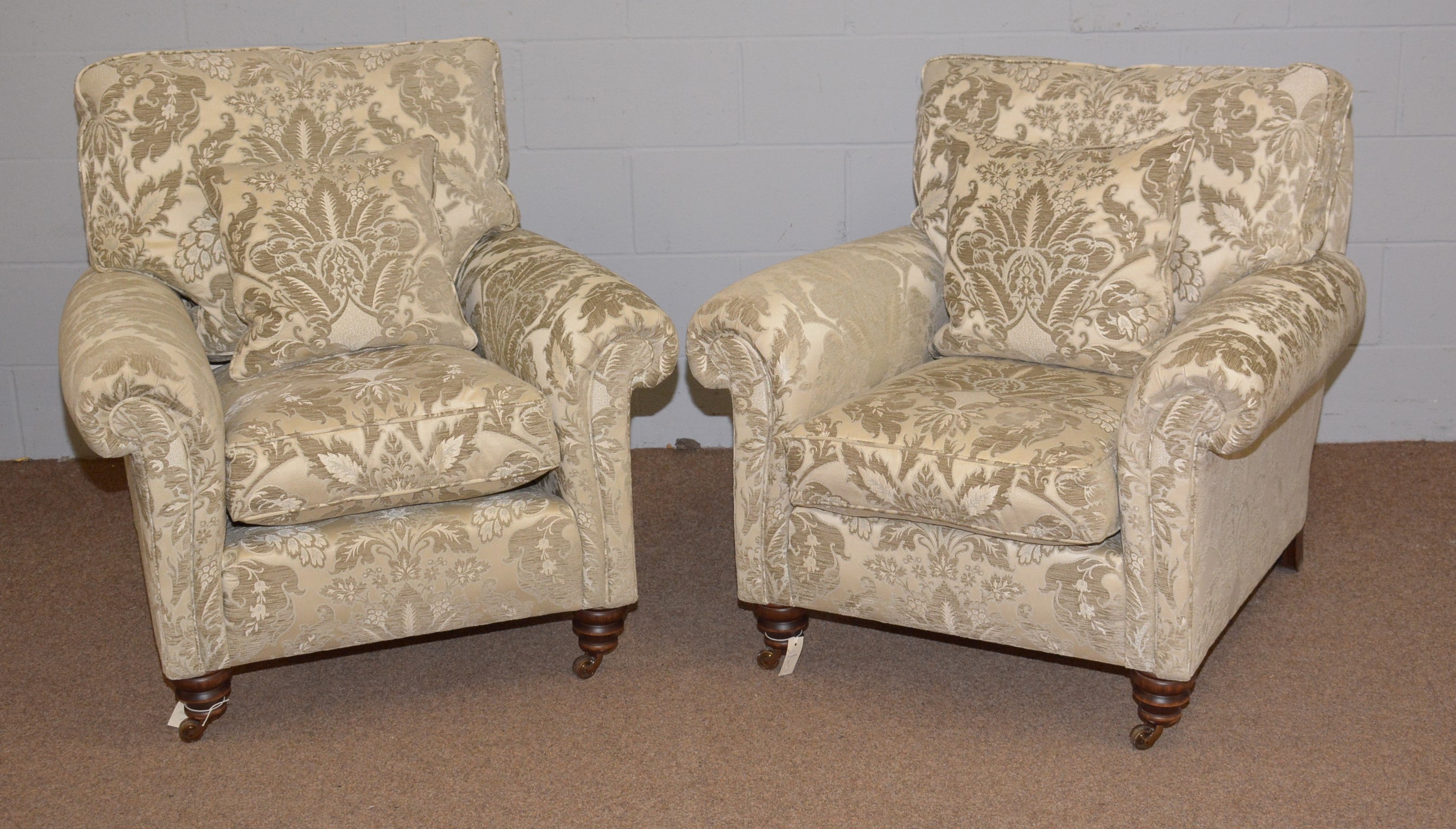 Lot 61 A Duresta fourpiece suite.
