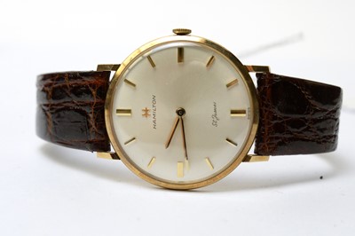 Lot 173 - A 9ct yellow gold cased wristwatch by Hamilton