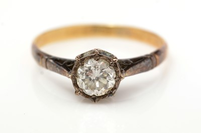 Lot 515 - A solitaire diamond ring
