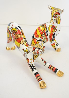 Lot 374 - An Art Deco style figure of Cool Catz and other items
