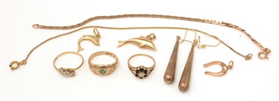Lot 77 - Three diamond set rings and other jewellery.
