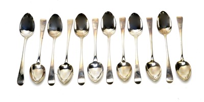 Lot 551 - Twelve Georgian silver dessert spoons