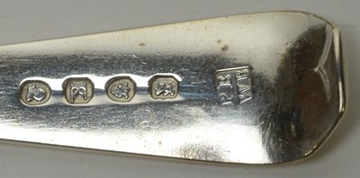 Lot 553 - Twelve Georgian silver tablespoons, various makers