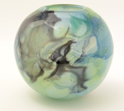 Lot 447 - Adam Aaronson studio glass vase