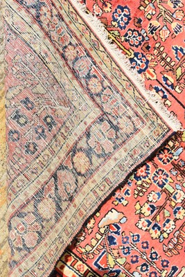 Lot 692 - A Sarough rug