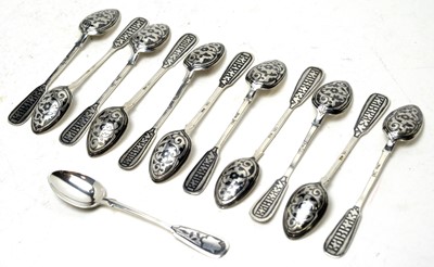 Lot 622 - A set of twelve Russian 84 standard silver teaspoons