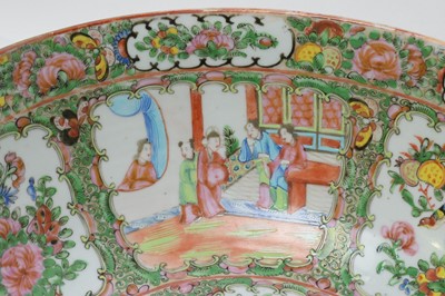 Lot 731 - A late 19th Century Chinese punch bowl.