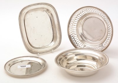 Lot 102 - Four American sterling silver dishes