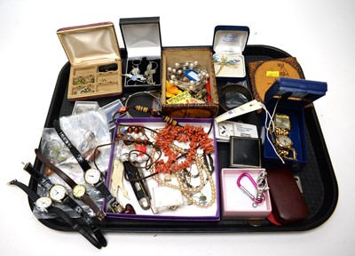 Lot 165 - A selection of silver and costume jewellery.