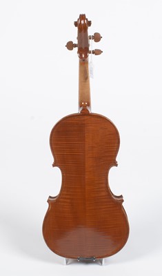 Lot 33 - Chinese Violin Zhi Ling Liang Guangzhou