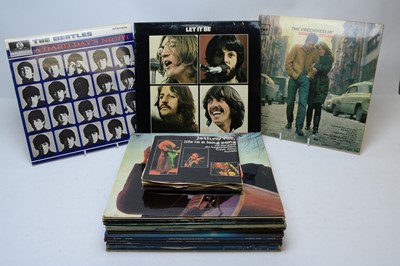 Lot 273 - A collection of LPs and 7" Singles