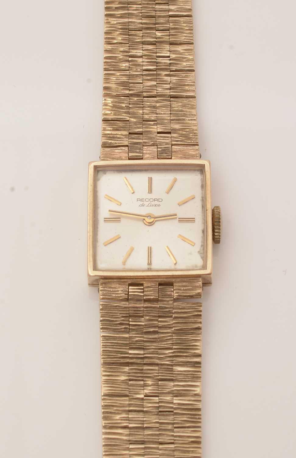 Lot 172 - A 9ct yellow gold Record de Luxe cocktail watch