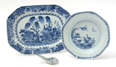 Lot 648 - Chinese export meat plate, soup plate and a spoon