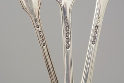 Lot 590 - A selection of thirteen 19th Century silver dessert forks