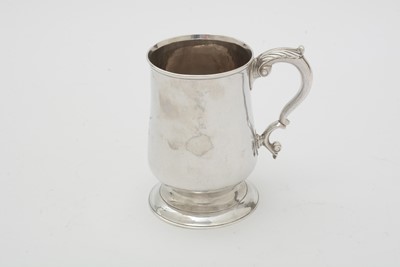 Lot 596 - A George III silver tankard, by John Langlands I