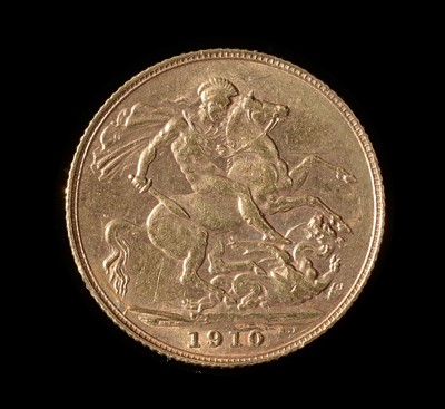 Lot 146 - Edward VII (1901-1910), gold Sovereign, 1910