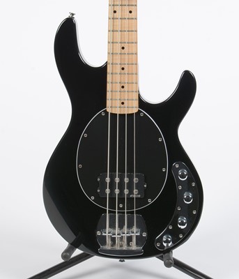 Lot 274 - Vintage V96 Bass
