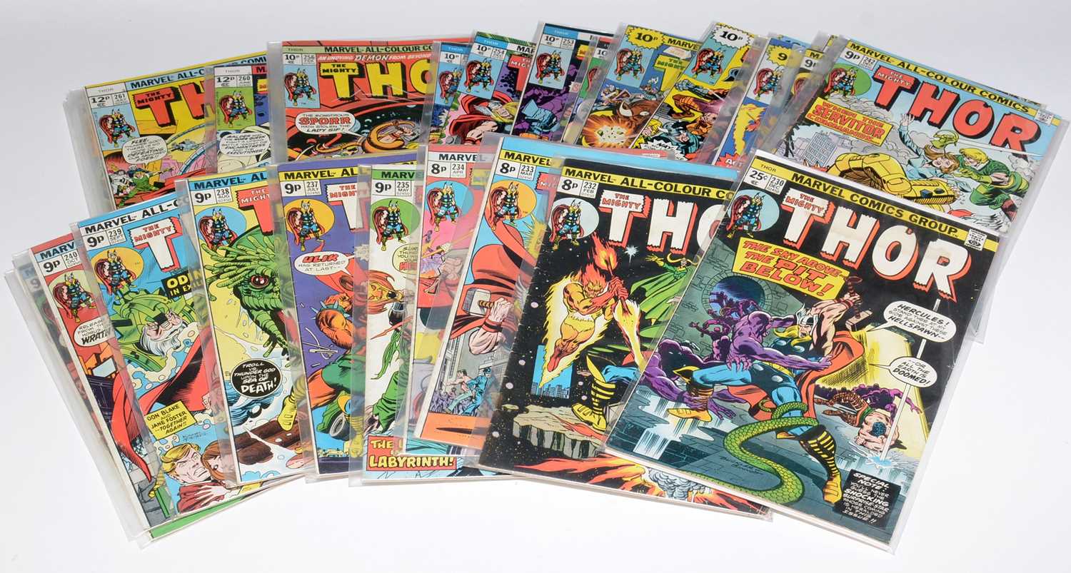 Lot 537 - Marvel Comics.