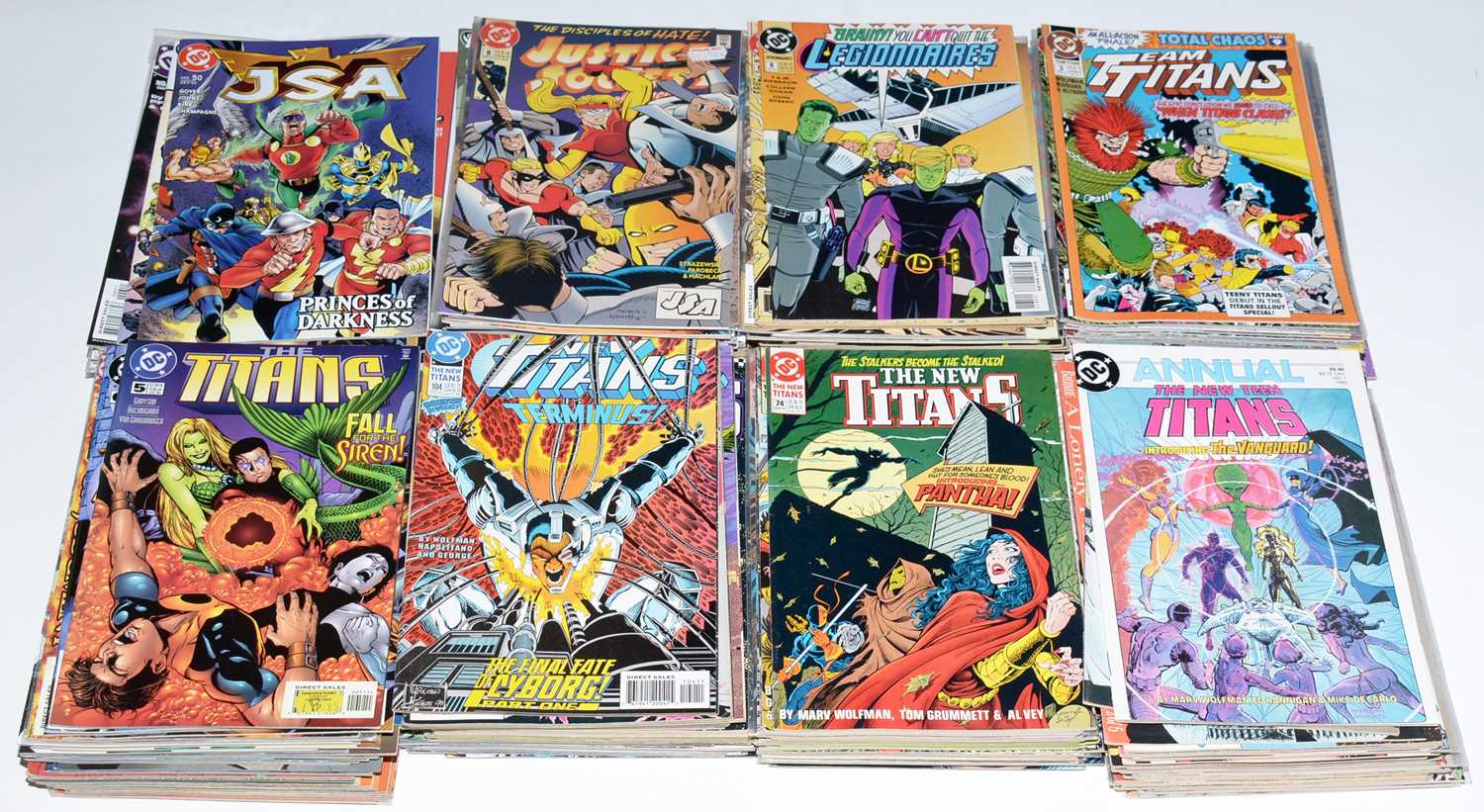 Lot 646 - DC Comics.