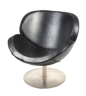 Lot 327 - BoConcept 'Shelly' armchair in black leather upholstery